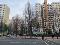 [르포] 목동이 안전진단 면제 공약 수혜지?…“토지거래허가제부터 풀어주세요” [부동산360]