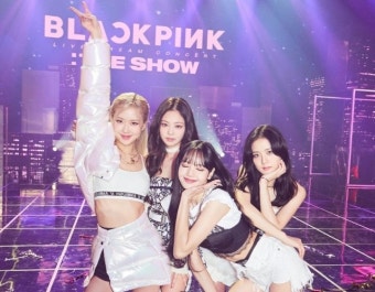“현금만 3500억원” 블랙핑크 ‘찐팬’ 재벌, ‘이곳’에 꽂혔다