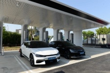 기아, 오토랜드 광명에 수소·전기 복합충전소 준공