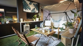 시청광장 옆서 캠핑 기분, 플라자 실내 하프글램핑