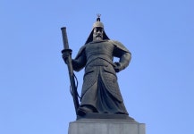 ‘큰 칼 옆에 차고’ 충무공 2m 장검 국보 청원 국회 접수