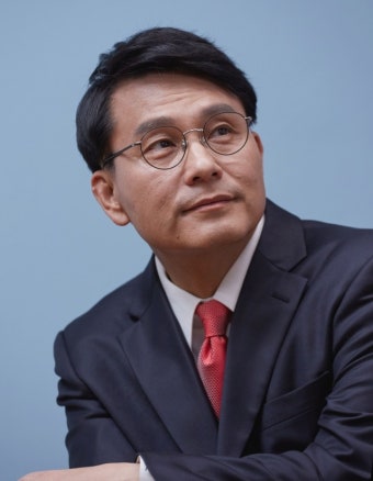 윤상현 국회의원 “尹 대통령 어깨펴게 힘 실어야”