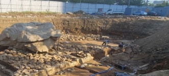 김해시 “세계 최대 고인돌 정비공사, 문화재청과 협의 없이 진행”