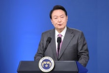 與, 尹대통령 기자회견에 “미래·4차산업혁명 방점…‘文포퓰리즘’ 안 한다”