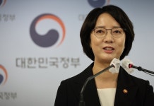 이영 장관 100일…소통·현안파악 ‘긍정적’-정치력·조직강화 ‘숙제’