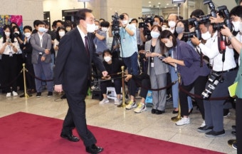대통령실 정무 1·2 비서관 동반 사의…시민수석실 비서관 첫 면직