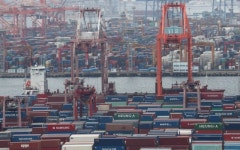 WTO, 내년 세계 무역 성장률 전망 3.4%→1% 하향