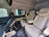 [시승기-노블클라쎄 L9] 편안한 좌석서 즐기는 엔터테인먼트…고품격 카니발 ‘끝판왕’