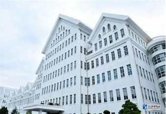 조선대 미대 5층에서 화재…자체 진화나서
