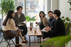 앳홈, 확장 이전…“직원 수 3배 늘어”