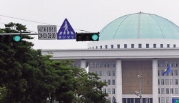 가까스로 문턱 넘은 내년 예산...정부, 63%이상 상반기 집행