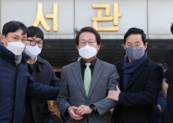 1심 유죄 조희연, “해직교사 특채, 오히려 사회정의”