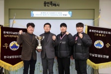 이상일 용인시장, 시즌 첫 우승 검도팀 선수 격려
