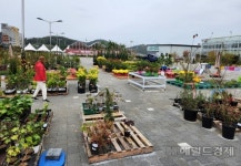 5억 적자 정원박람회장 순천만가든마켓 기업관 묘수될까