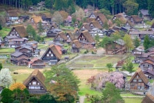 스머프마을 시라카와고, 북유럽이 울고간다 [함영훈의 멋·맛·쉼]