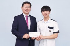 삼계고 학생회장이 이상일 시장에게 감사편지 들고 온 이유는?