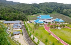 ‘아라문의 검’ 삼성궁, 상림공원..경남 18개 시도 대표 여행지
