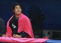 '금메달 군면제 버프' 곽빈 펄펄 나네…6이닝 9K 1실점 역투