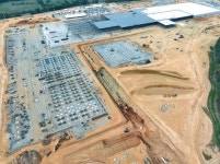 “美 발전시장까지 석권”...한화 ‘솔라허브’ 가동 준비 구슬땀 [한화 태양광 전진기지를 가다]