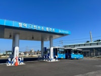 [르포] 물 분해부터 버스 충전까지…제주 그린수소 생산·충전시설을 가다