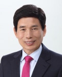 이태훈 대구 달서구청장. 내년 총선 불출마 선언