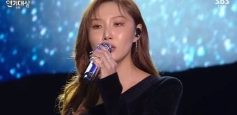 화사·진선규·배유람, SBS연기대상 시상식에서 이선균 추모