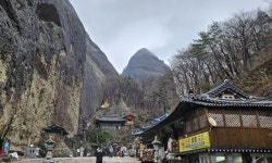 신비로운 마이산 3대 사찰이 품은 ‘조선왕조의 꿈’ [정용식의 내마음대로 사찰여행 비경 100선]