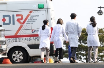 박단 전공의단체 회장 “수련 포기·사직서 제출한다… 집단 행동 말아달라”