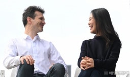 손열음·스베틀린 루세브 “MBTI 맞지 않아도…음악은 딱 맞아”  [인터뷰]