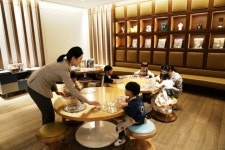 파라다이스 호텔앤리조트 “RC카 축제·요트 체험 어때요?”