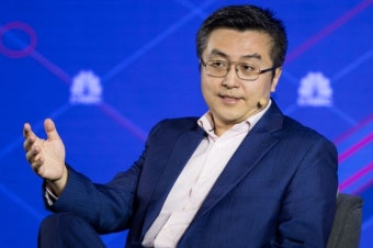 머스크 '로보택시'는 허세? 샤오펑 부회장 