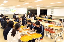 동작구, 전국 최초로 고교 수험생에게 저녁 도시락 지원