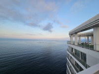 [영상] 674개 객실이 품은 ‘674개 바다’…새 랜드마크 ‘카시아 속초’ [르포]