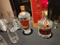 한국서 처음 공개한 中 ‘우량하이볼’…판다·탄산·백주향 매력적이네