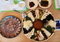 제천 약초로 만든 맛있는 음식…약채락·가스트로투어