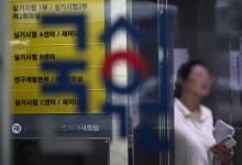 대통령실, 의대 교수 보이콧에 “카르텔”…간호사법 추진 속도 [용산실록]