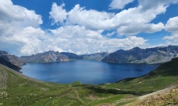 백두산 천지여행 최적기..고구려와 감동 상봉도[함영훈의 멋·맛·쉼]
