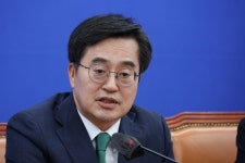 김동연 “경기 버스 노사 협상 극적 타결…대승적 양보로 가능”