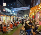 서울 용마루길, 샤로수길 등 대표 골목상권에서 연말까지 축제 이어진다