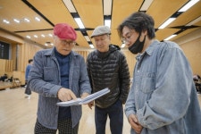 심청·춘향·흥부가 한 무대에…‘마당놀이 대가’들 모두 모인 “꾼들의 잔치”