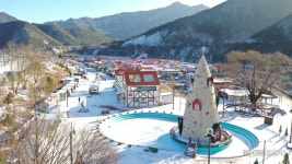겨울 속 동화마을…봉화 분천 산타 마을, 12월 추천 가볼 만한 곳 선정