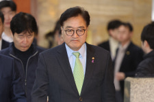 우원식 국회의장 “대통령은 즉시 비상계엄 해제해야”