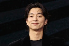 공유 “‘박정희 멋진 남자’ 20년 전 발언…정치적 이용”