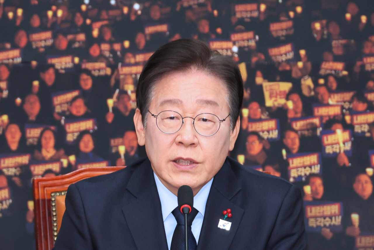 윤석열 대통령 변호인단, 공수처장과 국수본부장 내란 혐의로 고발