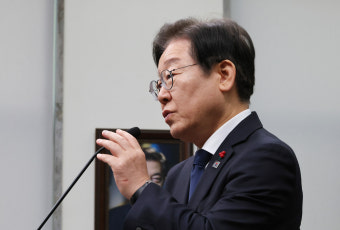 尹 탄핵안 가결 이튿날 ‘초당적 협력’ 제안한 이재명[이런정치]