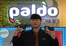 “팔도짜장면 인기 치트키는 액상스프죠”