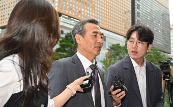 민중기 특검팀, 김건희 여사 출국금지 연장