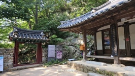 외국인도 꼭 가봐야 할 사찰…서산 개심사·마애삼존불·보원사지 [정용식의 사찰 기행]
