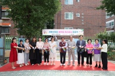 마포구, 서울신북초 후문 첫 개방... 안전한 등·하굣길 시작