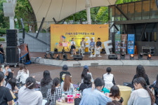 서울서 열린 인문 가치 포럼 사전 행사…시민과 ‘행복한 삶’ 논의 열기